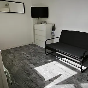 Smart Homestay Cologne